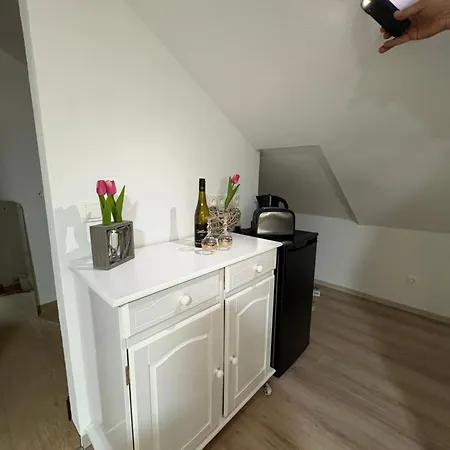 ホームステイ Mini-appartment Zum Guten Bier Neu